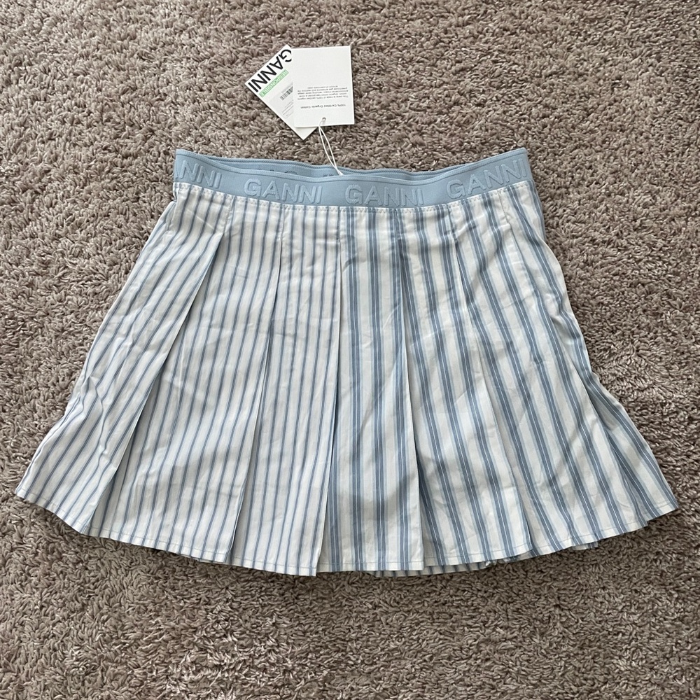 GANNI Women's Striped Pleated Mini Skirt in Organic Cotton